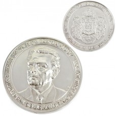 Medalie omagială din argint : Regele Mihai după 50 de ani de monarhie în exil | tiraj 50 exemplare | Monetăria Statului 1997 Medalie omagială din argint : Regele Mihai după 50 de ani de monarhie în exil | tiraj 50 exemplare | Monetăria Statului 1997